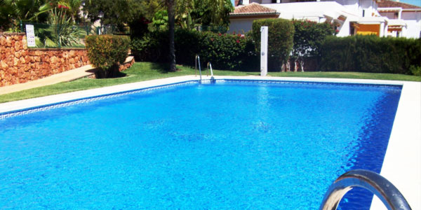 mantenimiento de piscinas